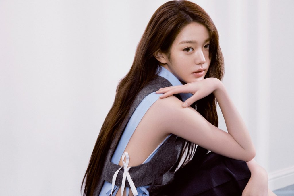 WONYOUNG Embaixadora da Miu Miu 002